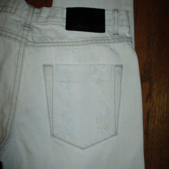 ONE X ONE TEASPOON Distressed Mid-Rise Jeans - Picture 5 of 10
